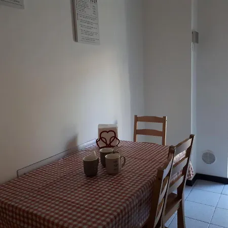 Casa Leoni Apartment *